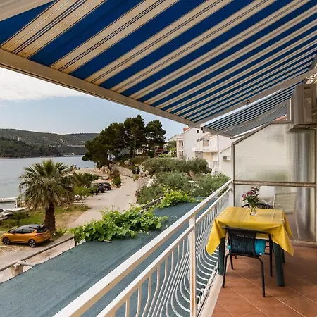 Bujak - Comfort One With Balcony And Sea View