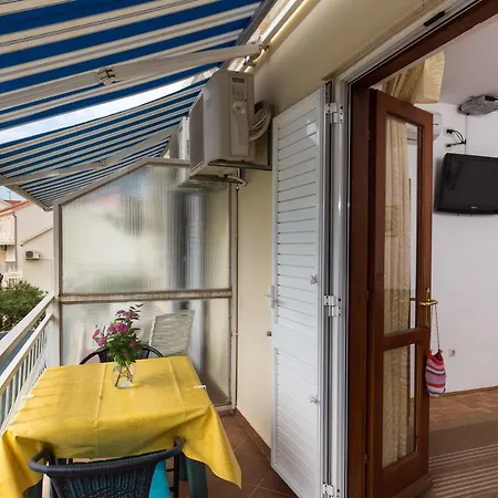 Bujak - Comfort One With Balcony And Sea View *